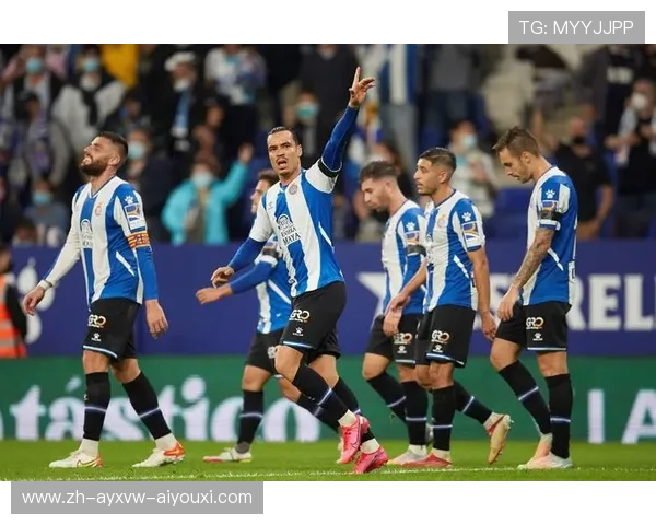 马洛卡凭借外援实力稳居西甲中游位置展现顽强竞争力